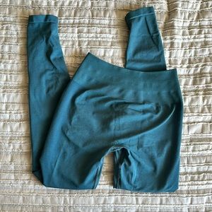 Alphalete Amplify Leggings in Pier Blue Color